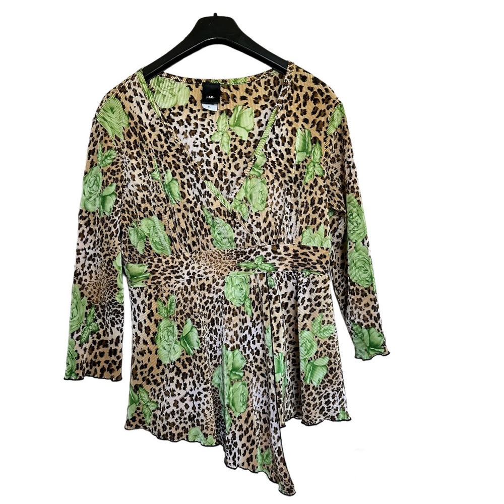 Rare Unique Floral Animal Print Business Casual Blouse